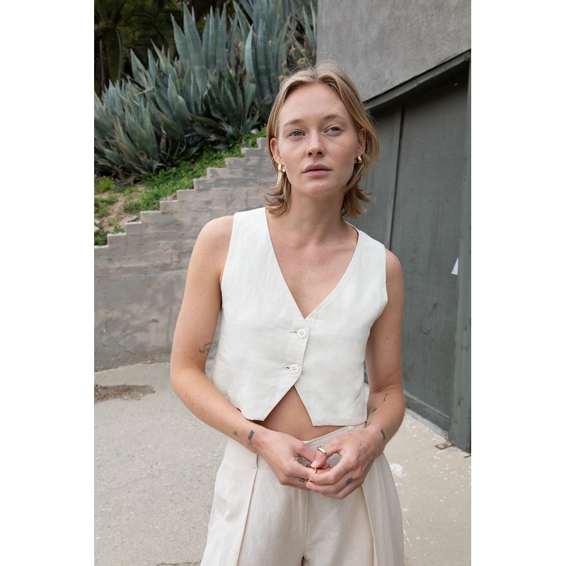 LINEN BLEND SUITING VEST Almond Milk Double Extra Small