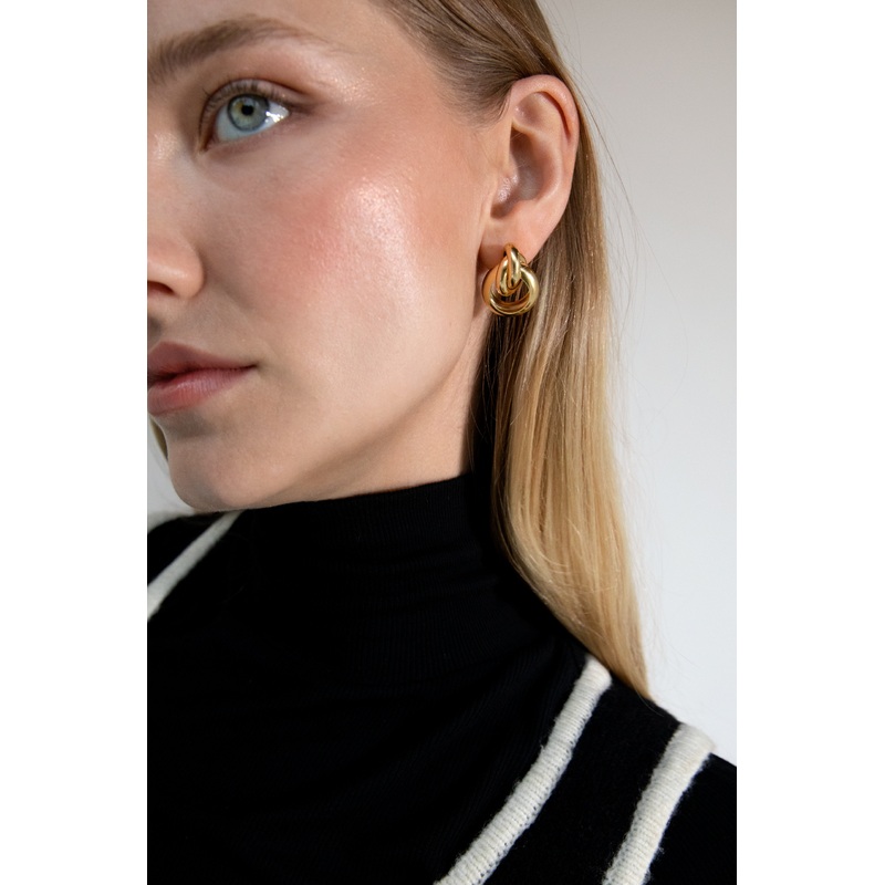 KNOT HOOP EARRING Gold One Size