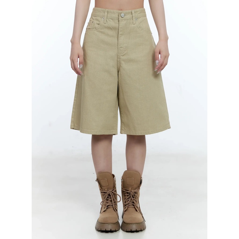 Wide-Leg Bermuda Shorts CG501 Beige S