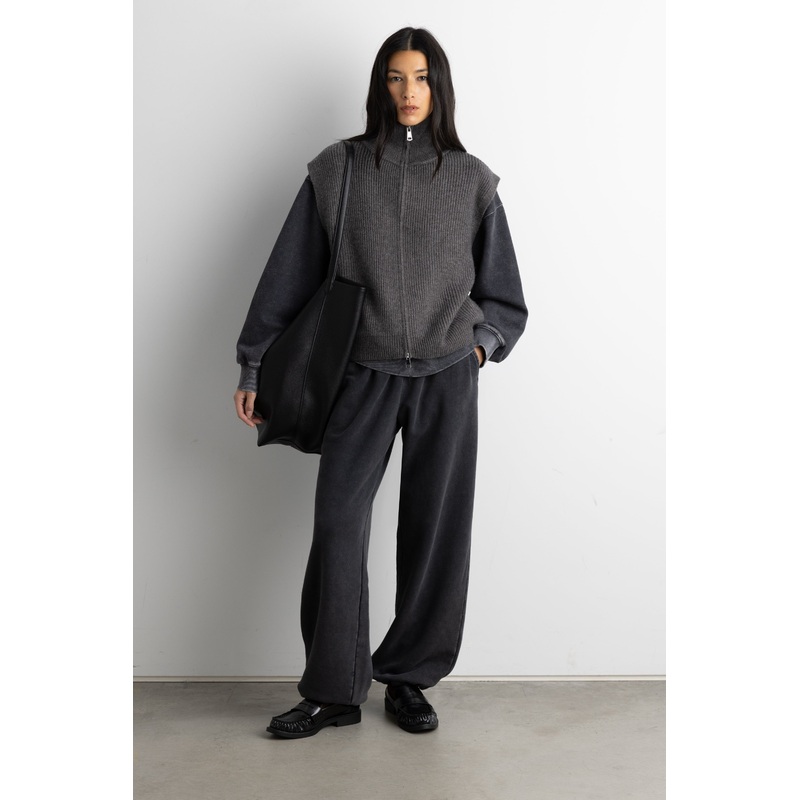 RIBBED KNIT MOCK NECK ZIP-UP SWEATER VEST Charcoal Extra Small