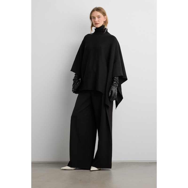 TURTLENECK PONCHO CAPE Black One Size