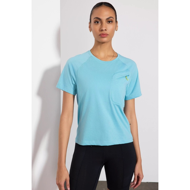 Achieve Pocket Tee with Mesh Panel – Reef Waters Reef Waters XS