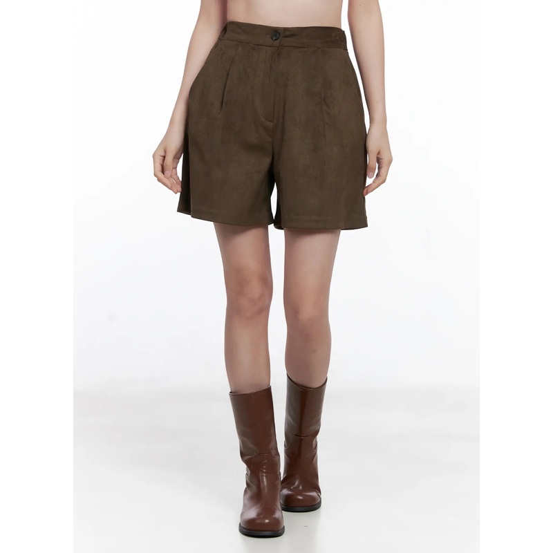 Brown Suede Pintuck Bermuda Shorts CG520 Dark brown S/M