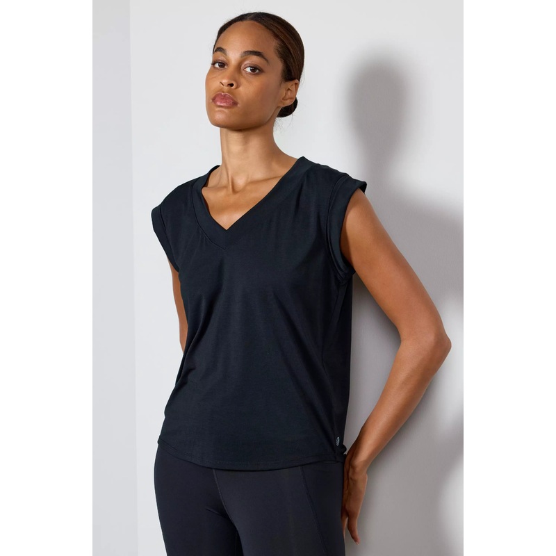 Performance Knit V-Neck Tee – Black Black XS