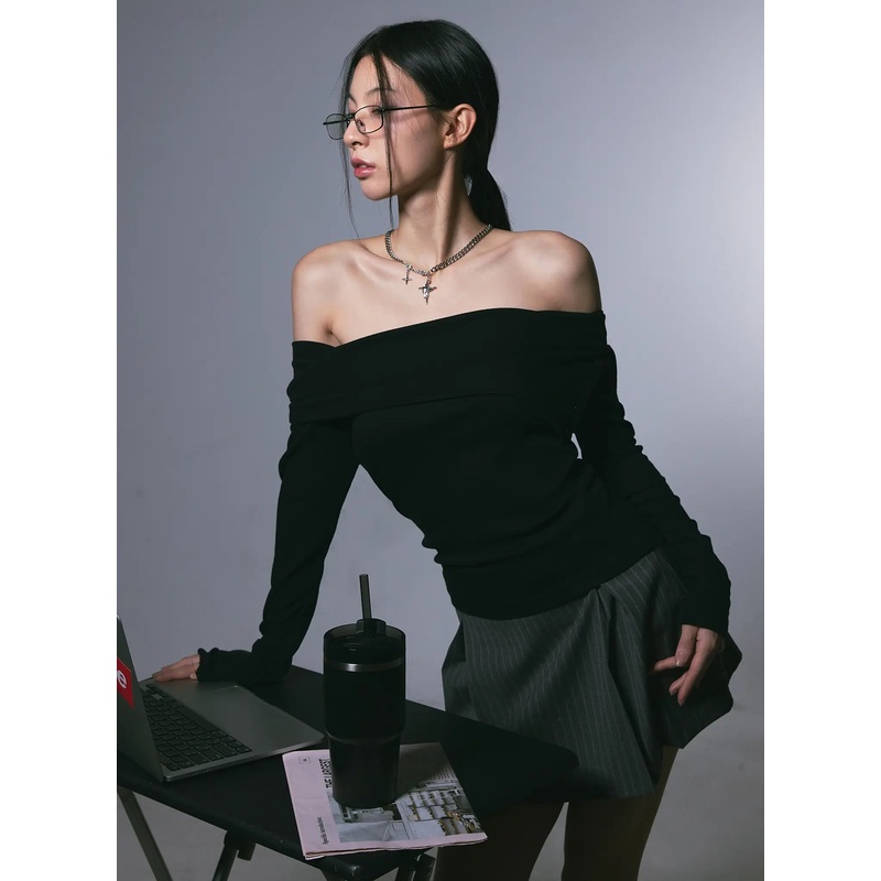 Buttoned Off-Shoulder Long Sleeve Top CG525 Light beige S/M