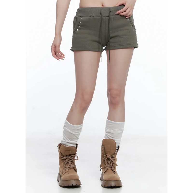 Comfort-Fit Studded Shorts CS501 Dark green S/M