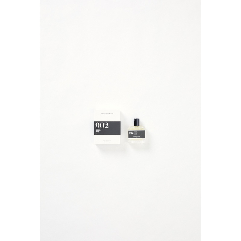 902 Eau de Parfum