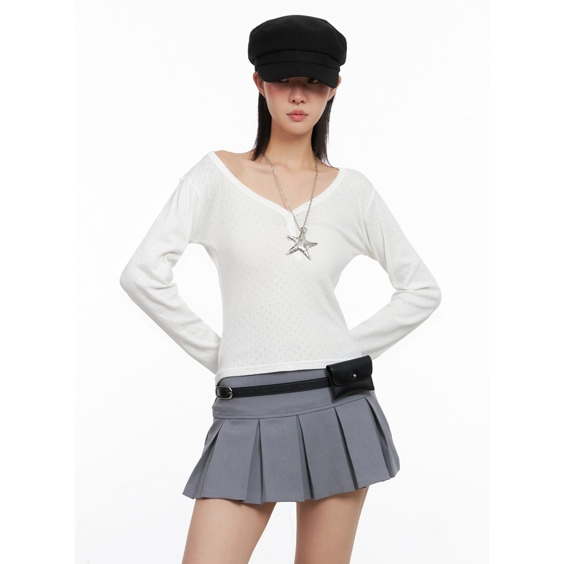 V-Neck Eyelet Long Sleeve Top IS515 White S/M