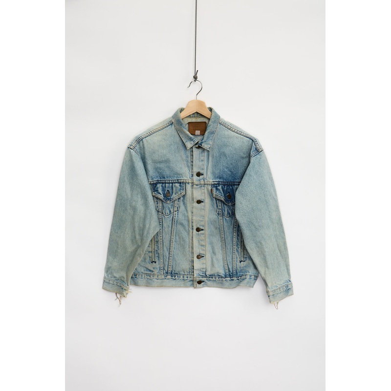 80’s Levi’s leather tab denim jacket (M) M
