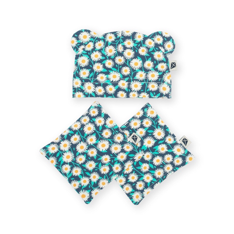 My First Hat Daisy Fields 4.5lb | 2.0kg