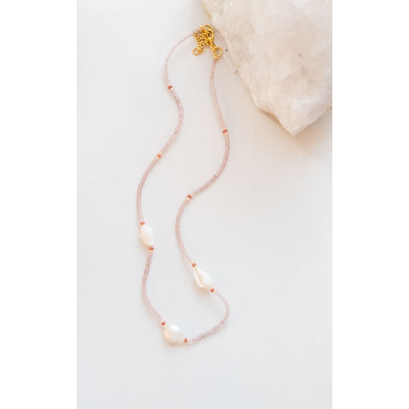 Twisted Baubles- Pearl Puka Shell Necklace