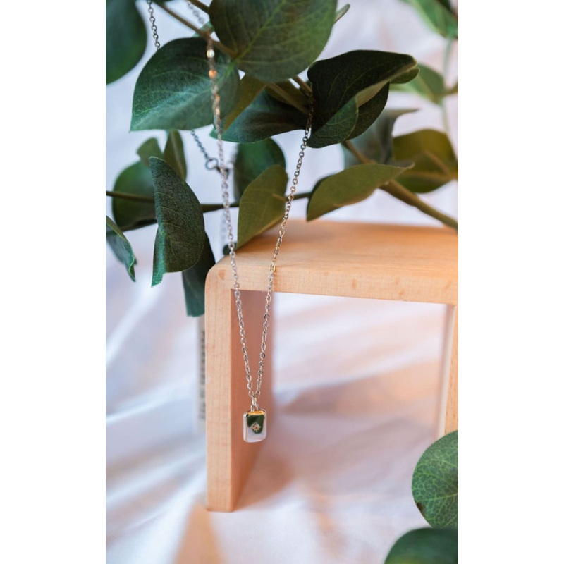 Twisted Baubles – Cubic Zirconia Star Necklace