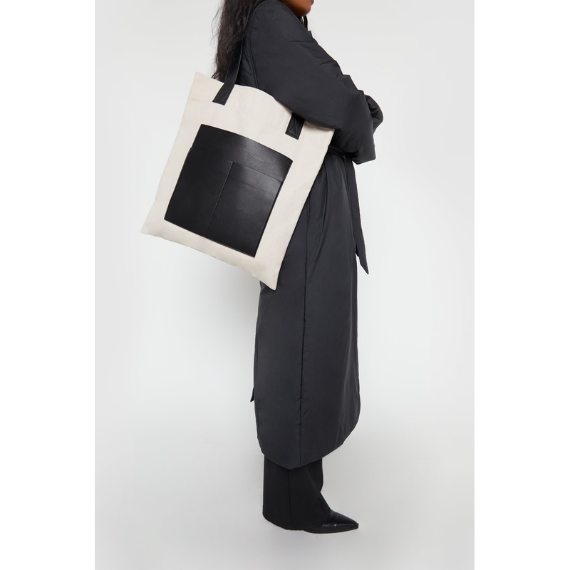 CANVAS TOTE WITH FRONT POCKET NATURAL One Size