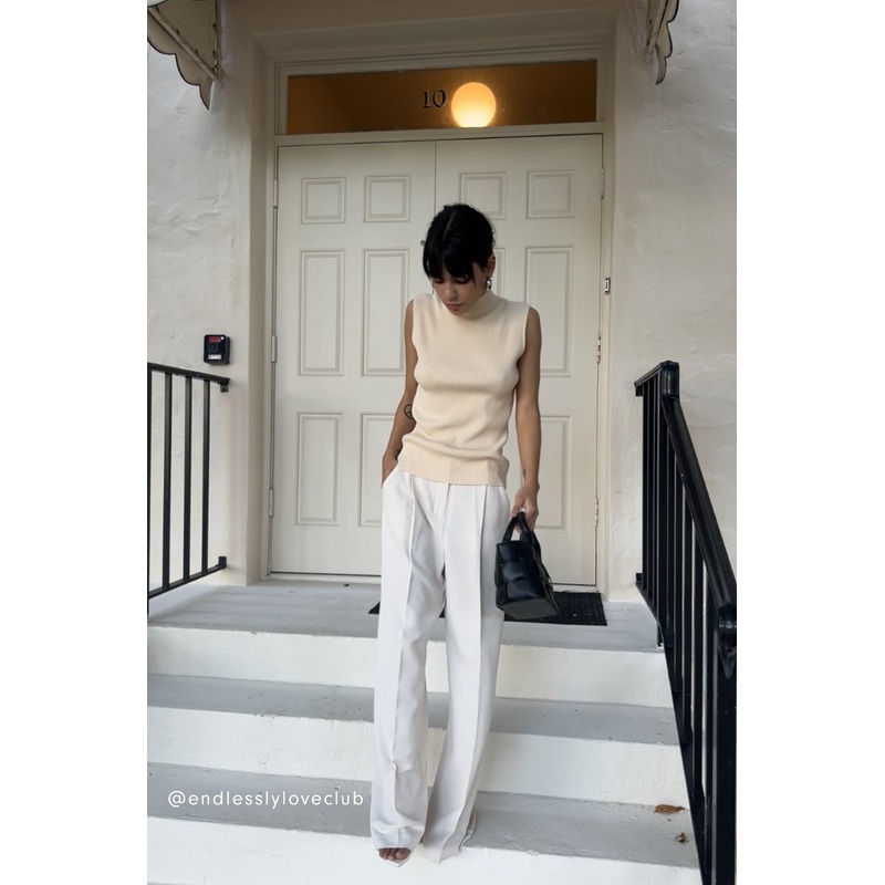SLEEVELESS MOCKNECK SWEATER Cream Extra Small