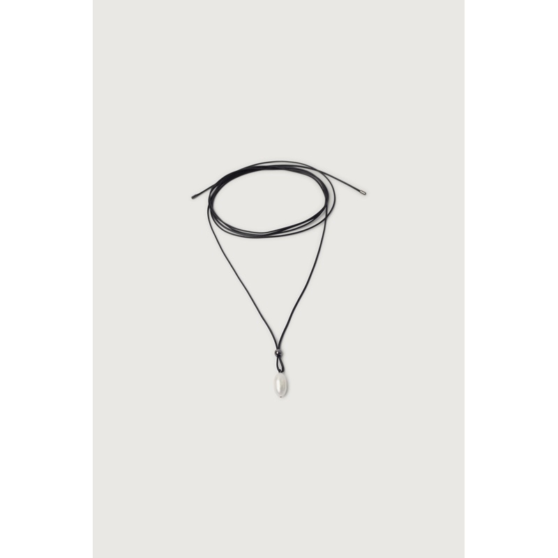 STRING NECKLACE WITH PENDANT Pearl One Size