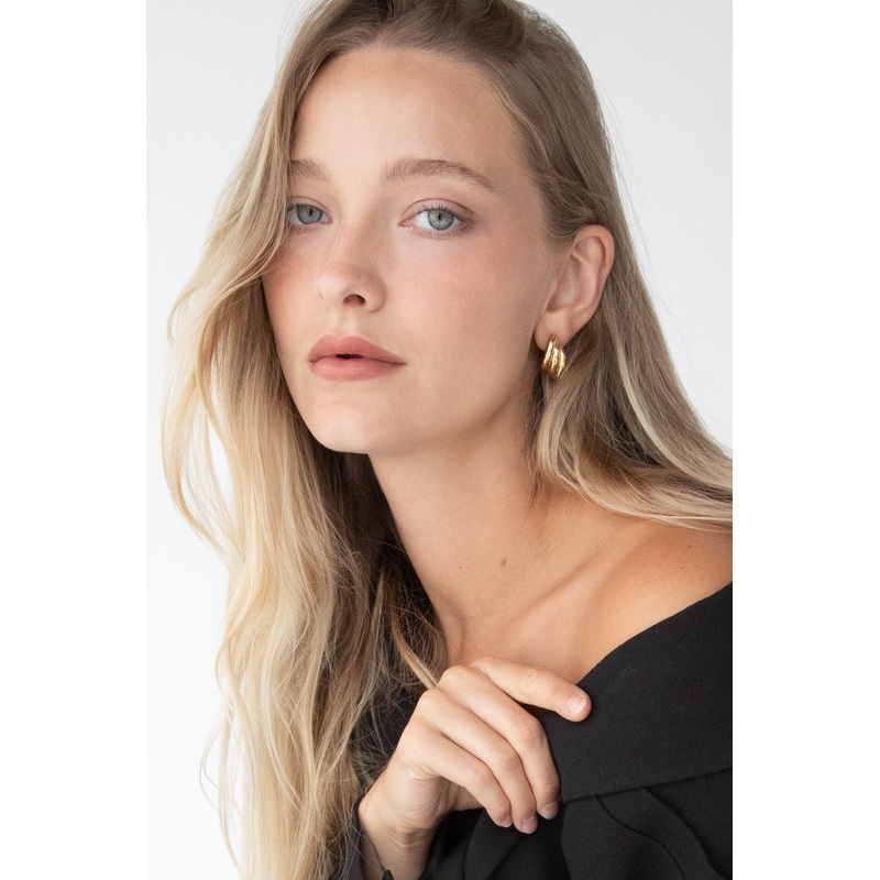 THREE HALF HOOP EARRING Gold One Size