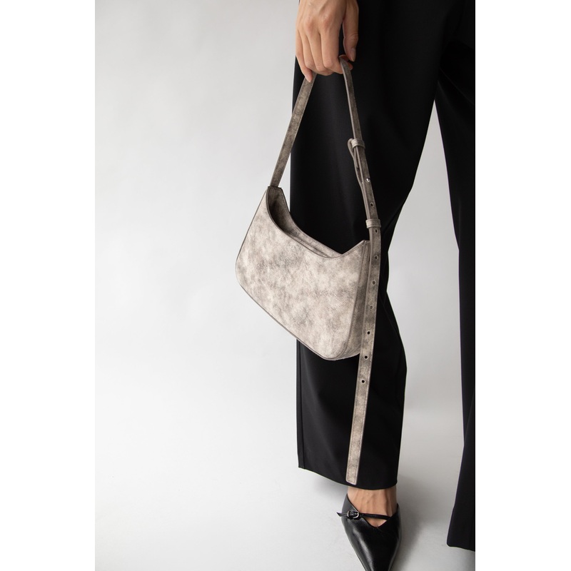 DISTRESSED LEATHER SHOULDER BAG Beige One Size