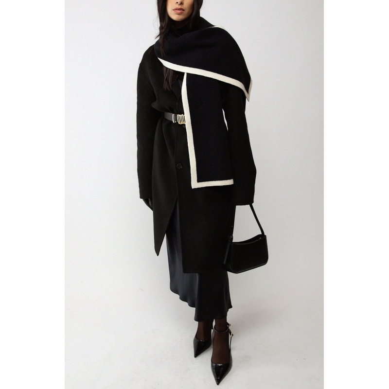 CONTRAST EDGE SCARF Black Cream One Size