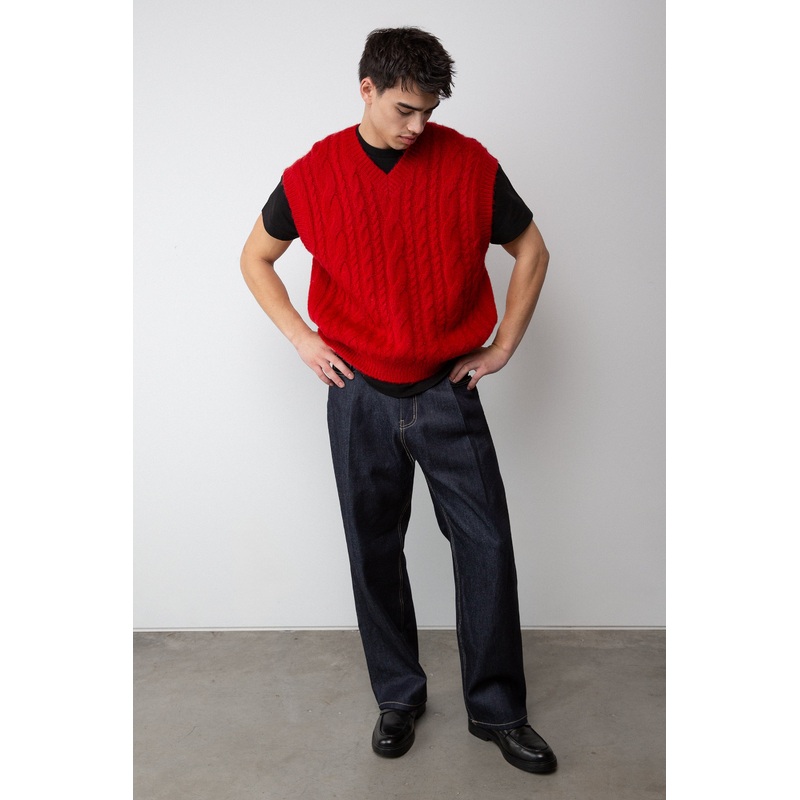 CABLE KNIT SWEATER VEST Lava Falls Double Extra Small