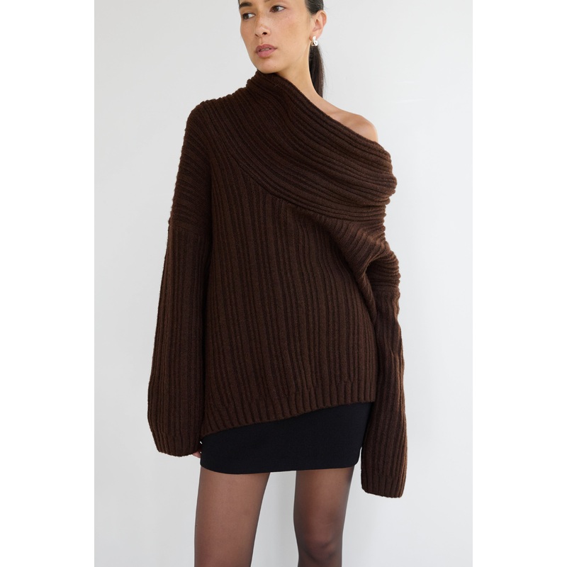 OVERSIZED SLOUCHY OFF THE SHOULDER SWEATER Bitter Chocolate Double Extra Small