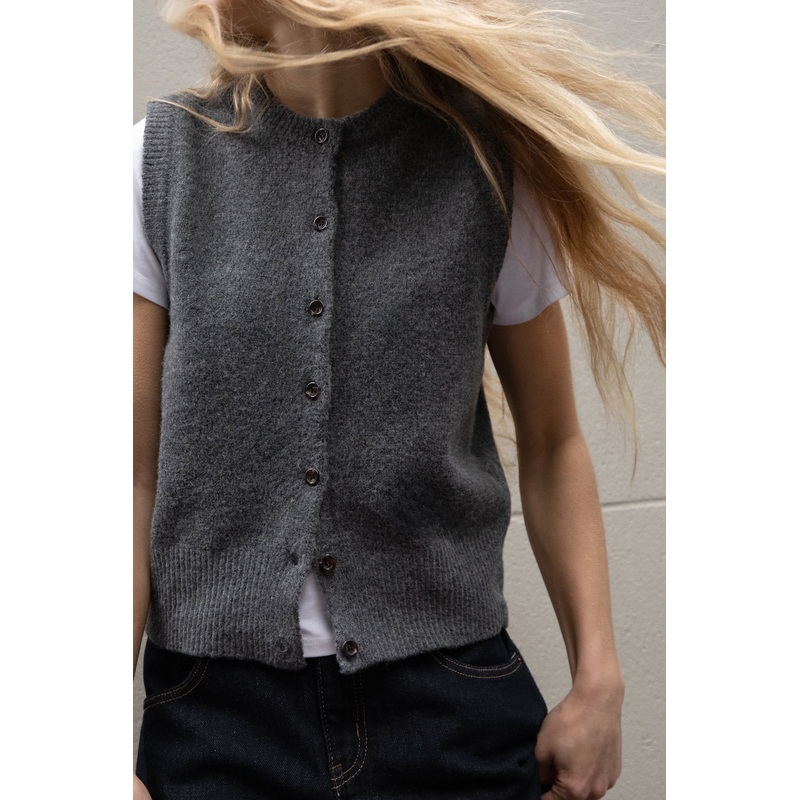 BUTTON UP KNIT VEST Gray Extra Small