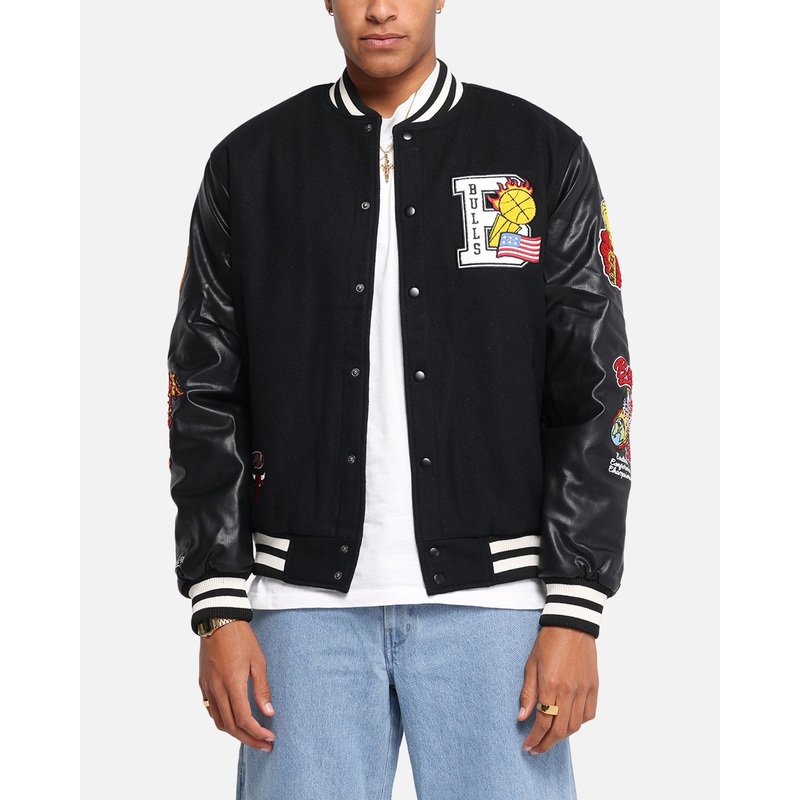 Mitchell & Ness Chicago Bulls Ignite Champions Varsity Jacket Black S
