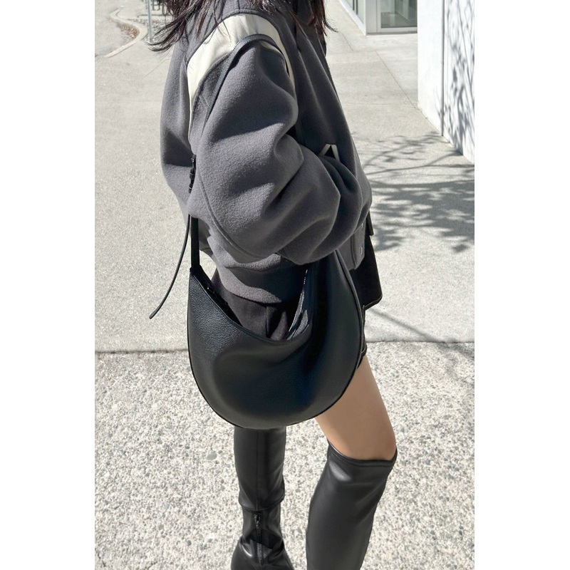 VEGAN LEATHER SLING BAG Black One Size