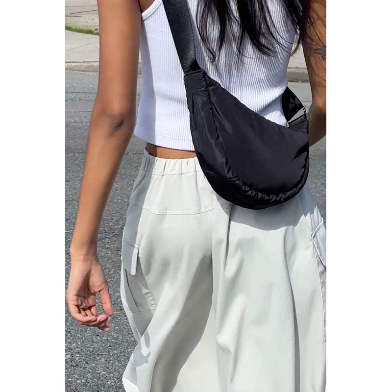 NYLON SLING BAG Black One Size