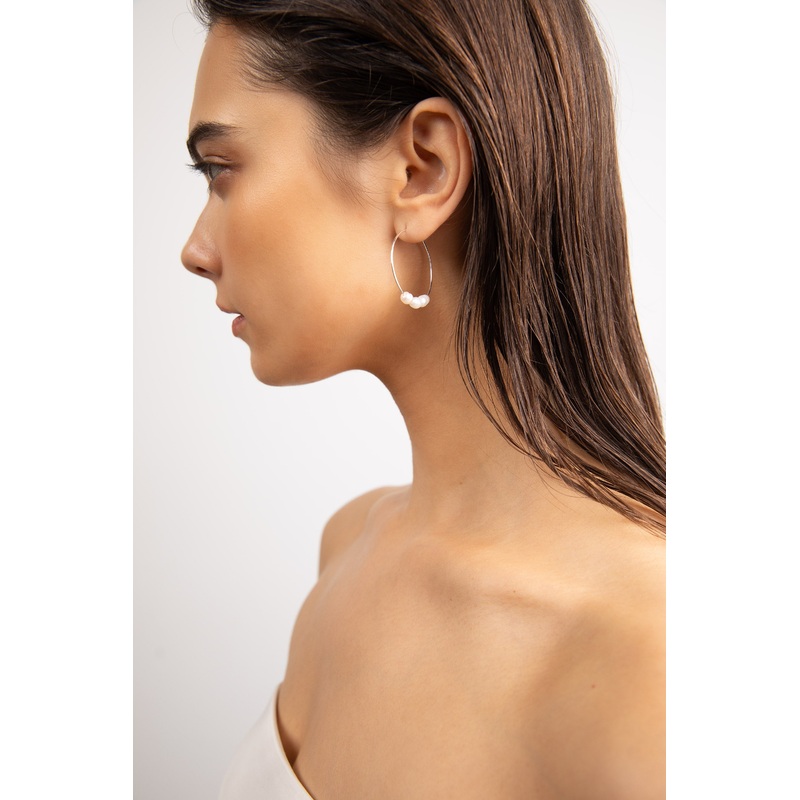 PEARL HOOP EARRING Gold One Size