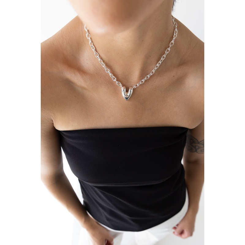 HEART STUD CHAIN LINK NECKLACE Gold One Size