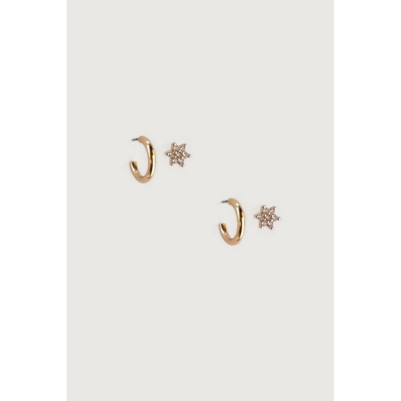 ZIRCONIA FLOWER STUD AND HOOP SET Gold One Size