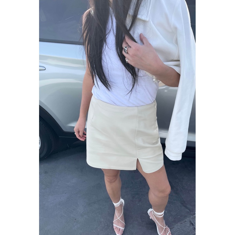 VEGAN LEATHER MINI SKIRT Almond Milk 0