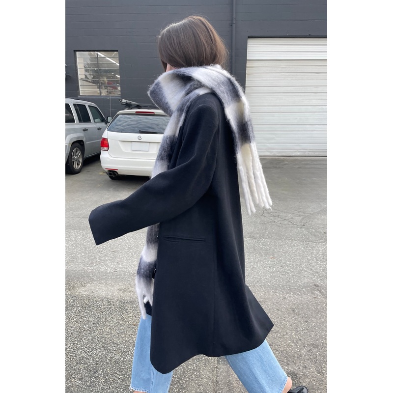 THICK TASSEL STRIPED SCARF Charcoal One Size