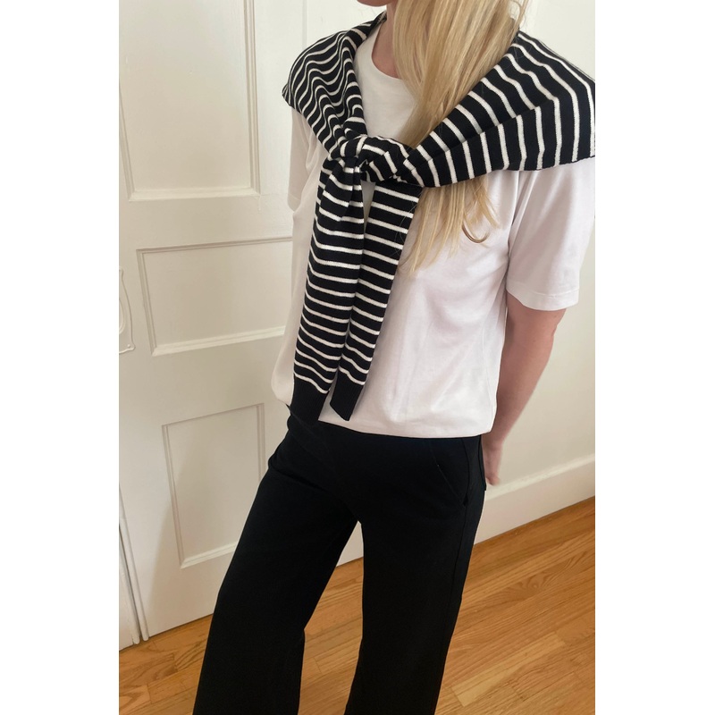 STRIPED CARDIGAN EFFECT SCARF Black One Size