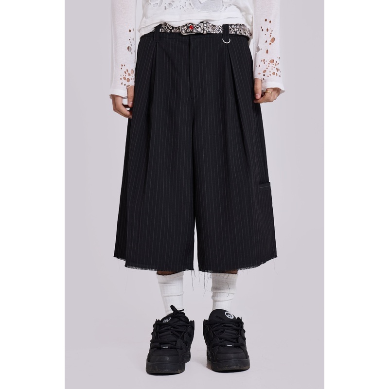 Black Pinstripe XL Goliath Baggy Shorts W26 Black