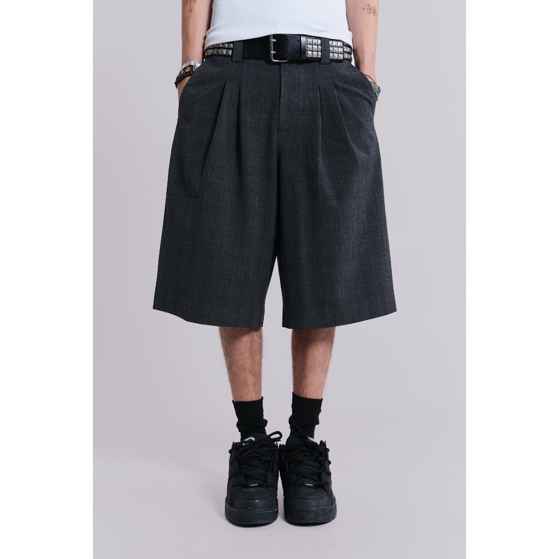 Dark Check Goliath Shorts W26 Brown