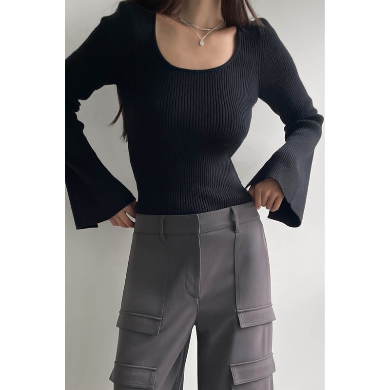 SCOOP NECK BELL SLEEVE SWEATER Black Double Extra Small