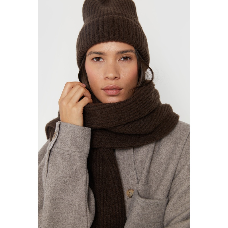 RIBBED BEANIE CHOCOLATE One Size