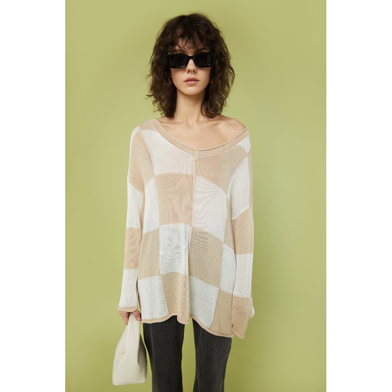 OVERSIZED CHECKERED SWEATER Beige Checker Small