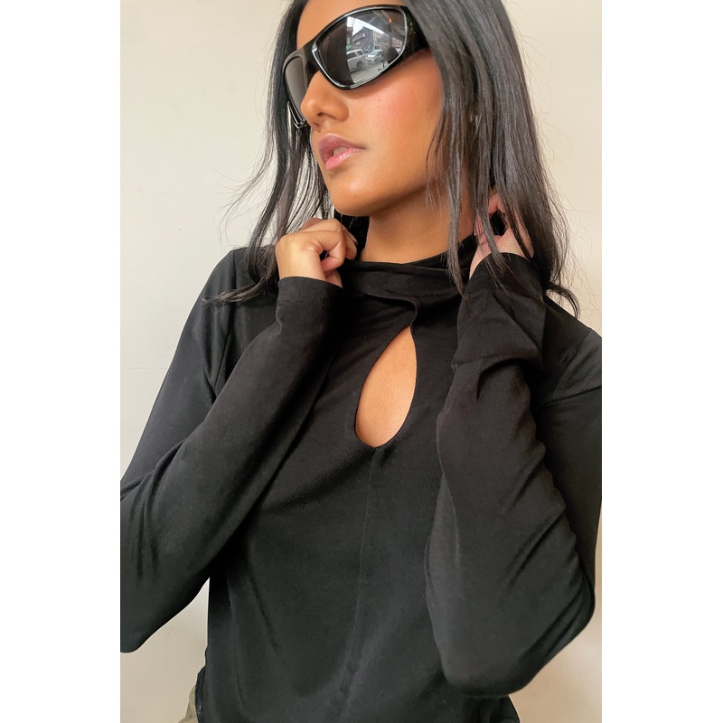 MOCKNECK TOP WITH FRONT CUTOUT Black Double Extra Small